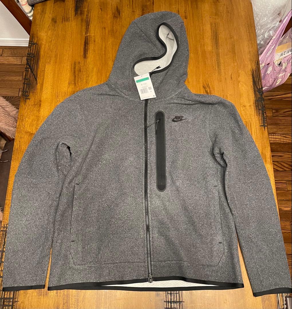 新品 未使用　ナイキ テックフリース ジョガーパンツ上下セットアップ　XLサイズ