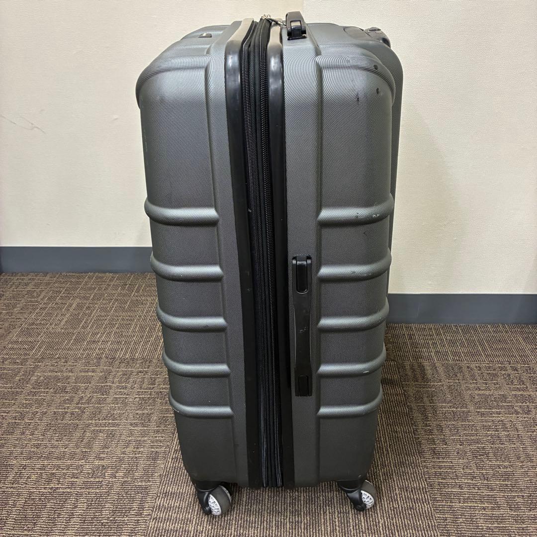 サムソナイト キャリーケース 大容量 大型 スーツケース 旅行 四輪