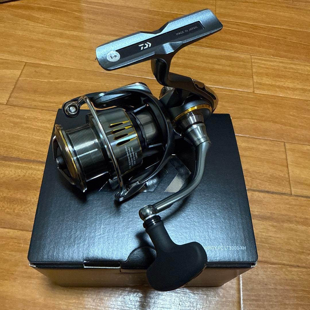 ダイワ　23エアリティ　PC LT 3000XH 美品