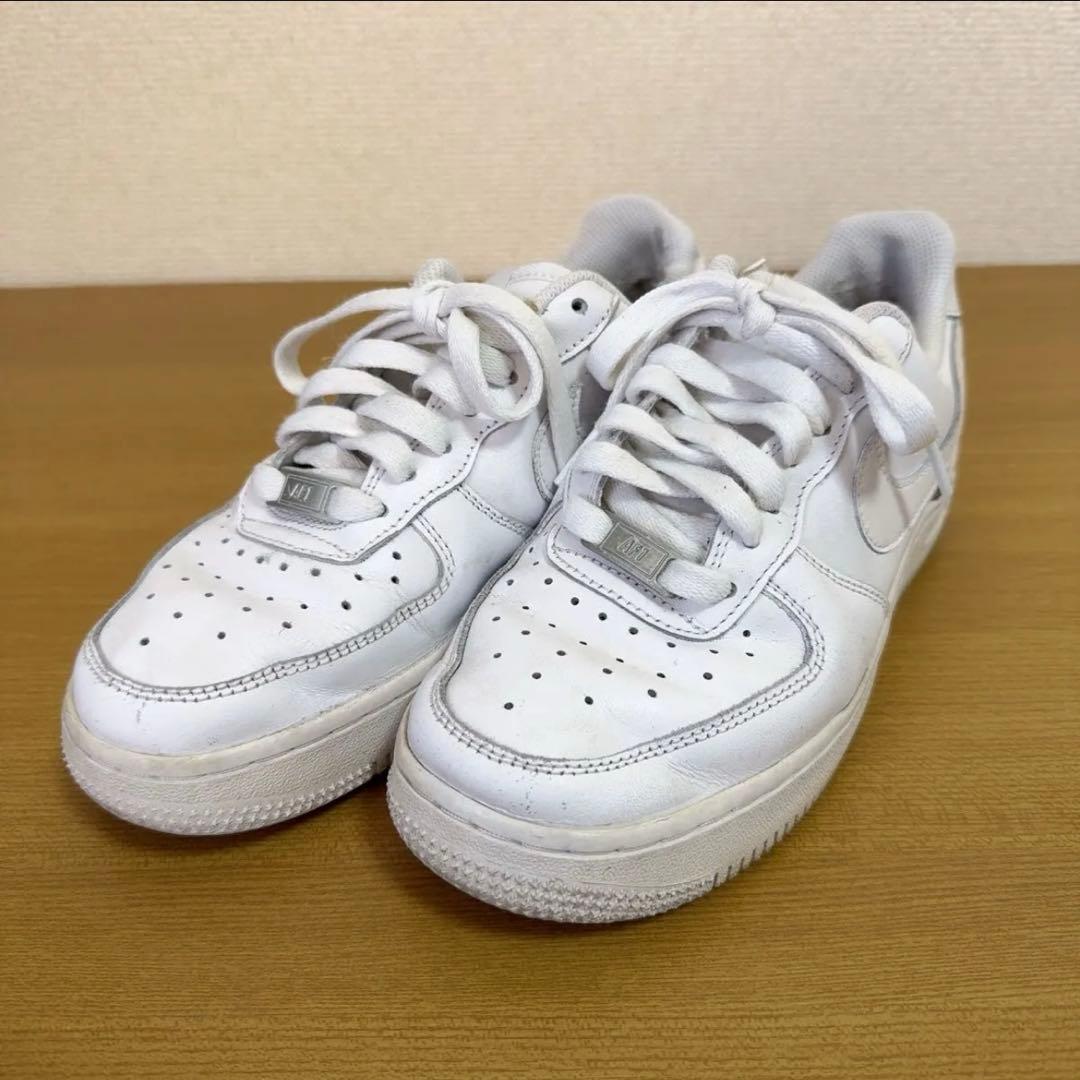 ナイキ　エアフォース1 レディース