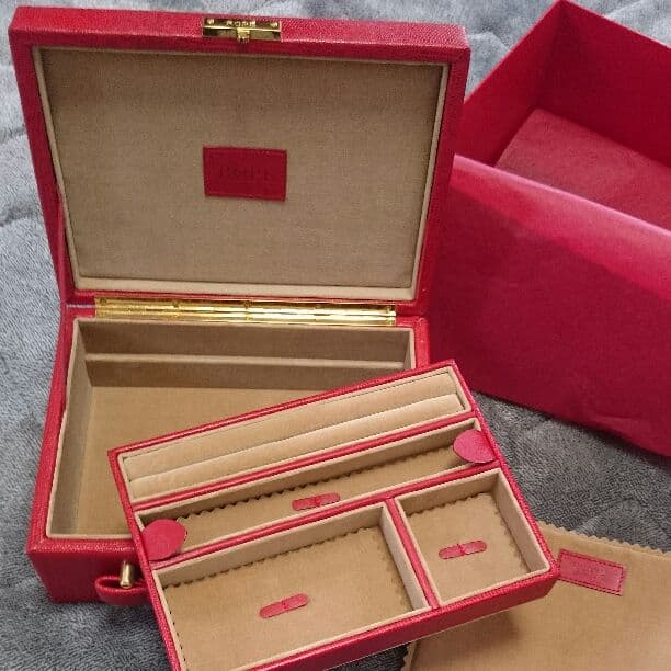 ジュエリーボックス