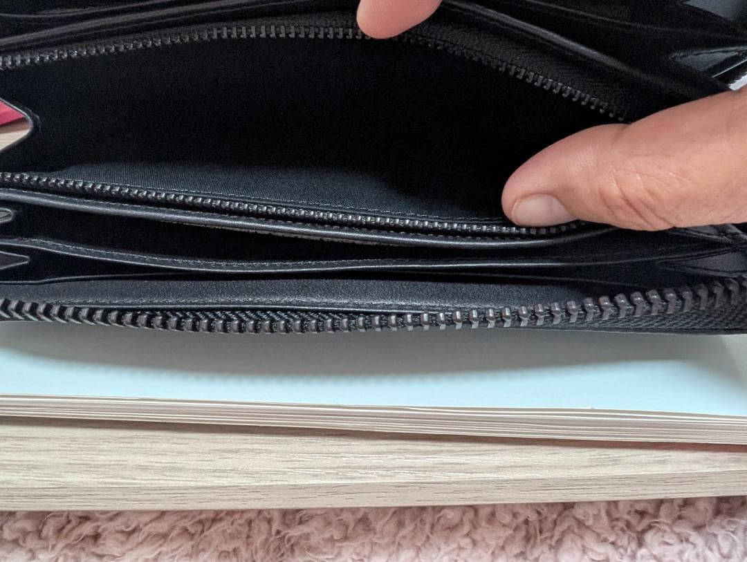 VivienneWestwood。迷彩柄。定価28000円。