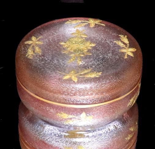オールド・バカラ 1900年頃 盛り上げ金彩 蓋物 地模様 小物入れ ケース
