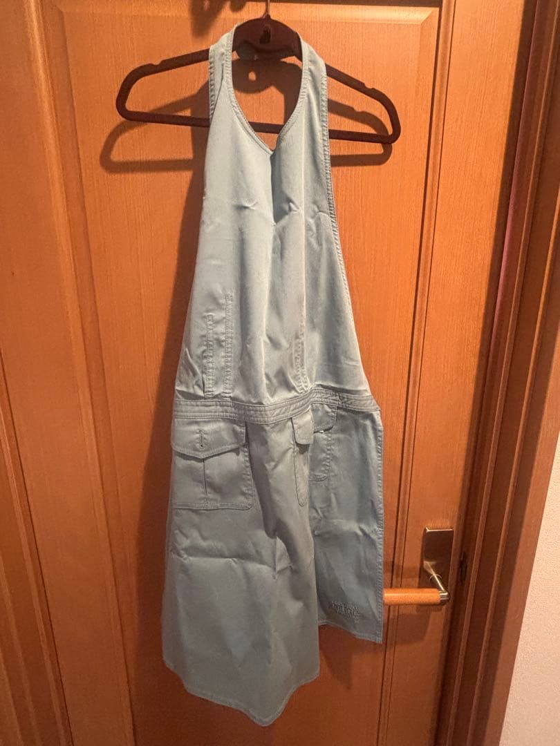 GIANFRANCO FERRE 大韓航空　水色エプロン