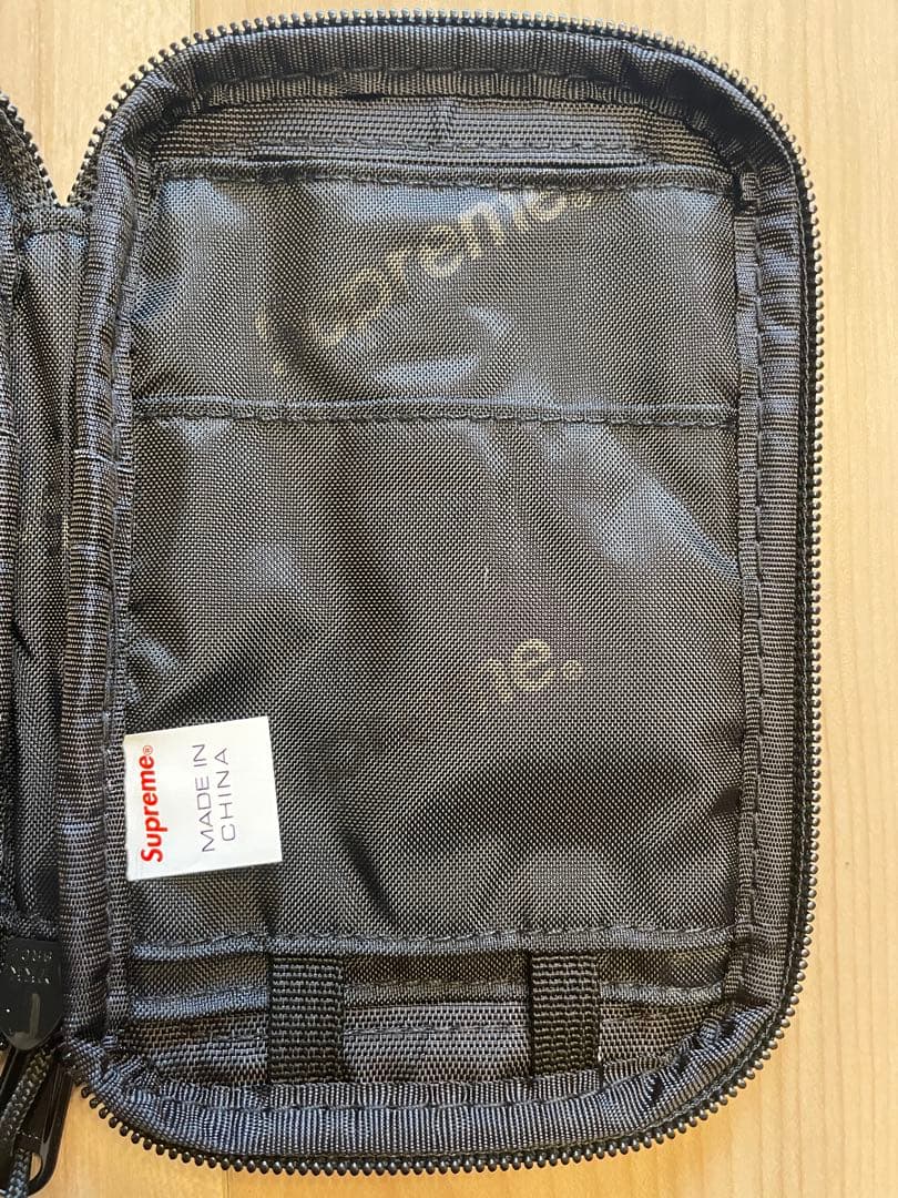 Supreme CORDURA ブラックポーチ