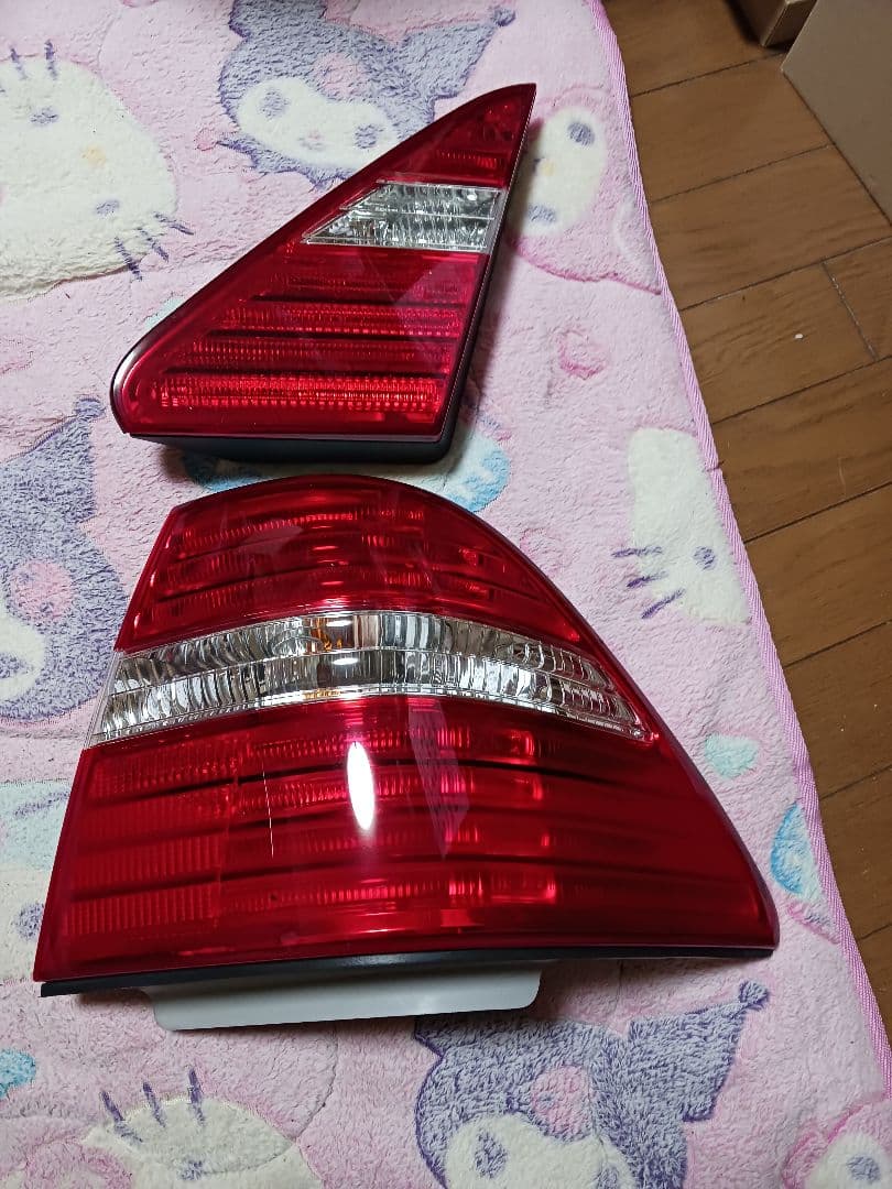 30セルシオ後期テールランプ右側