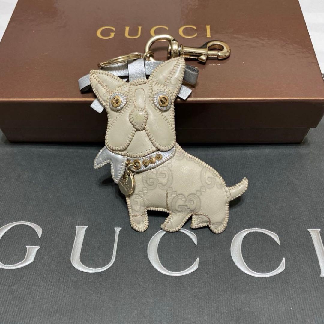 グッチ　GUCCI GG柄　キーリング・チャーム 　フレンチブルドッグ
