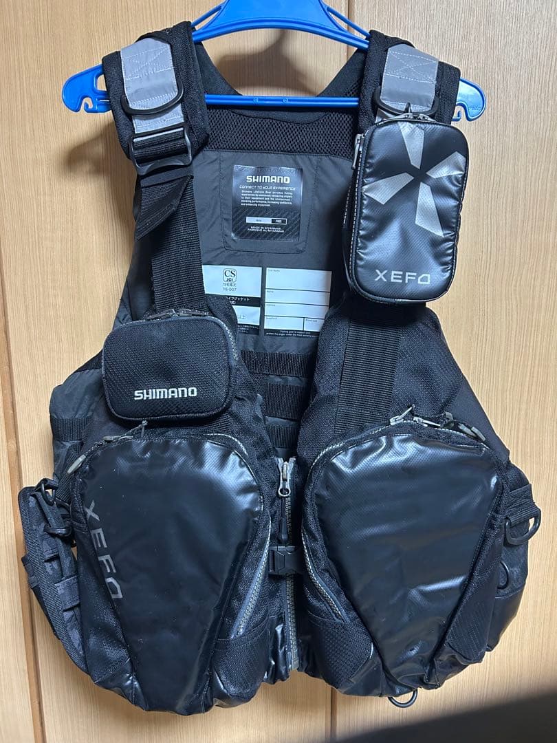 SHIMANO XEFO フィッシングベスト ブラック　付属品あり