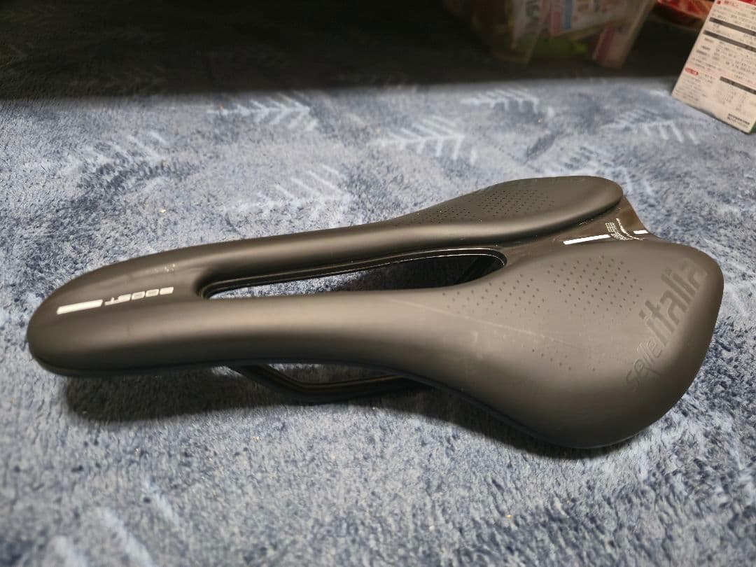 Selle Italia NOVUS Boost evoサドル