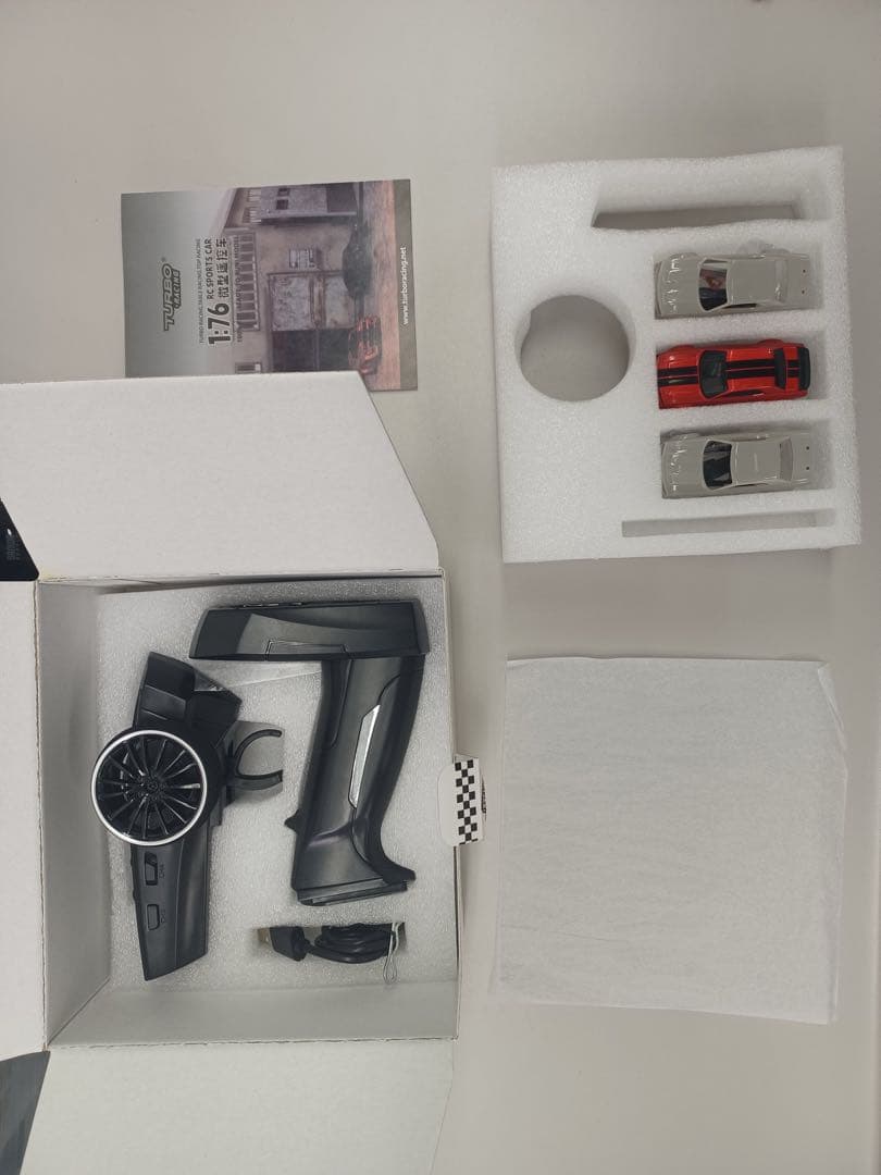 新古品　Turbo Racing C75 1:76ラジコンカー