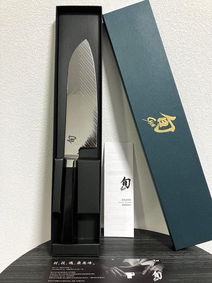 貝印　旬　DualCore 三徳包丁　175mm VG0021 新品未使用