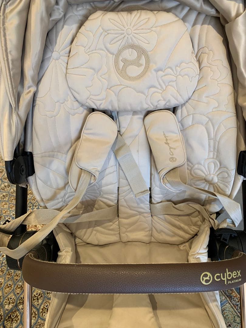 Cybex シンプリーフラワーズ