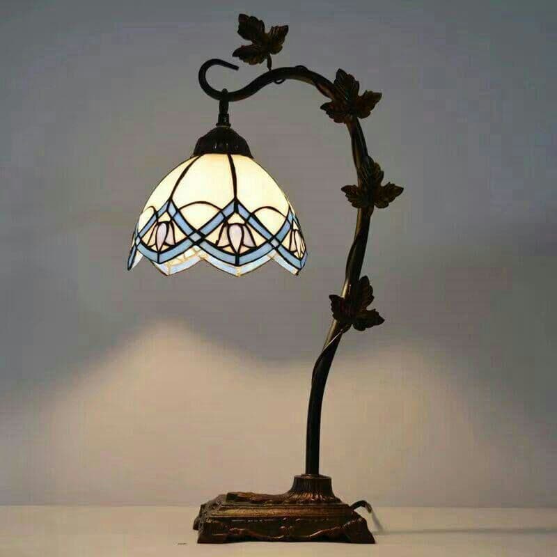 ティファニースタイルテーブルランプ電気スタンドガラスランプシ\rローズシャンデ3