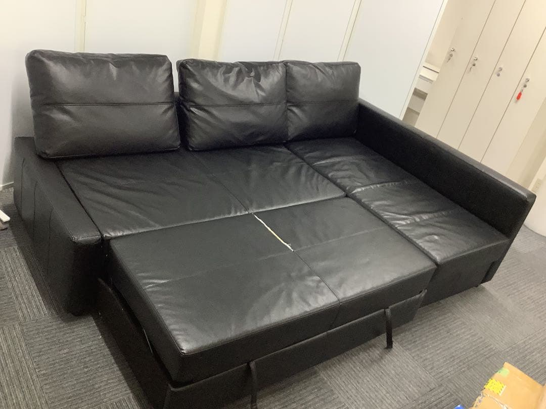 【直接引取限定】イケア 革張りコーナーソファベッド 収納付き フリーヘーテン（★