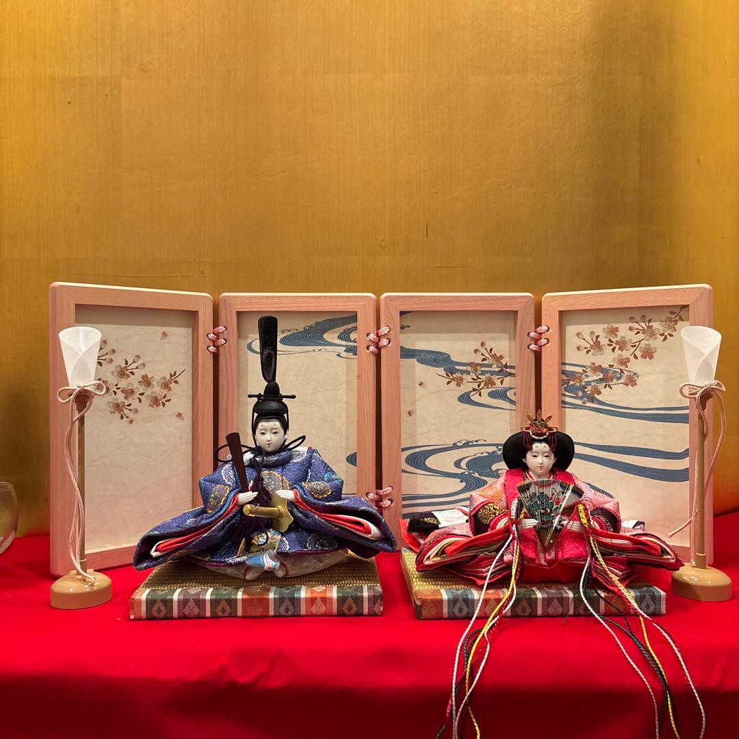 伝統的な雛人形セット　親王飾り