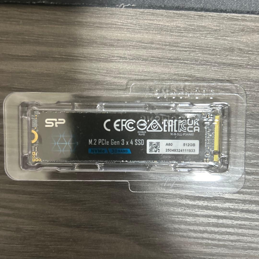 SSD 512gb m.2 シリコンパワー ほぼ未使用