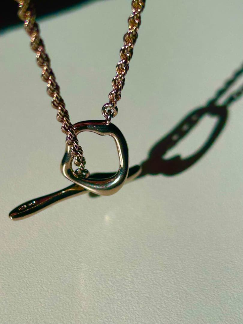 エテ　ロウ　ブレスレット