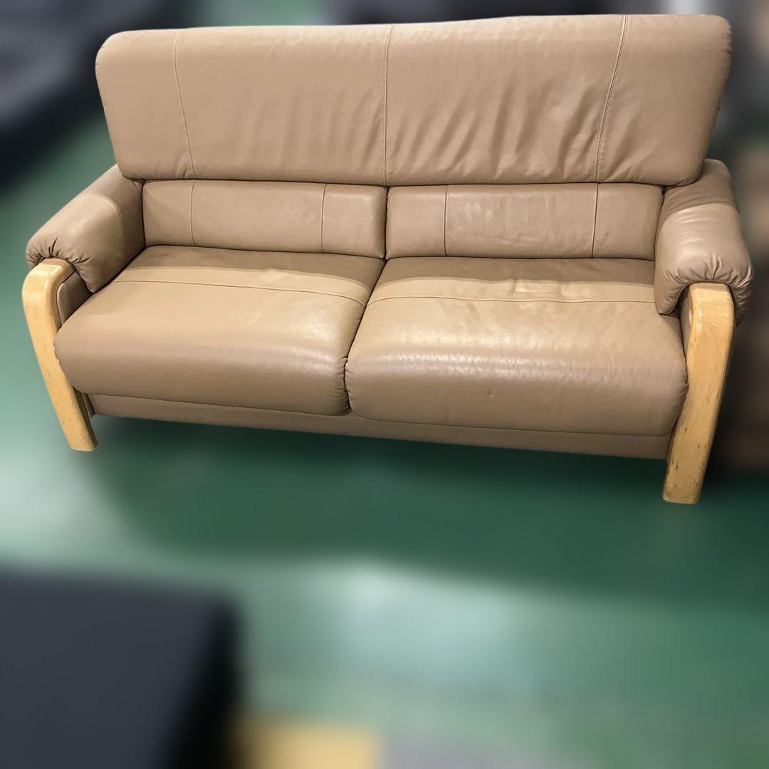 ベージュ レザー 2人掛けソファー インテリア 家具