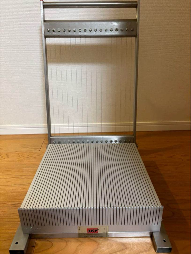 ギッターカッター　チョコレート（ガナッシュ）をカットする道具