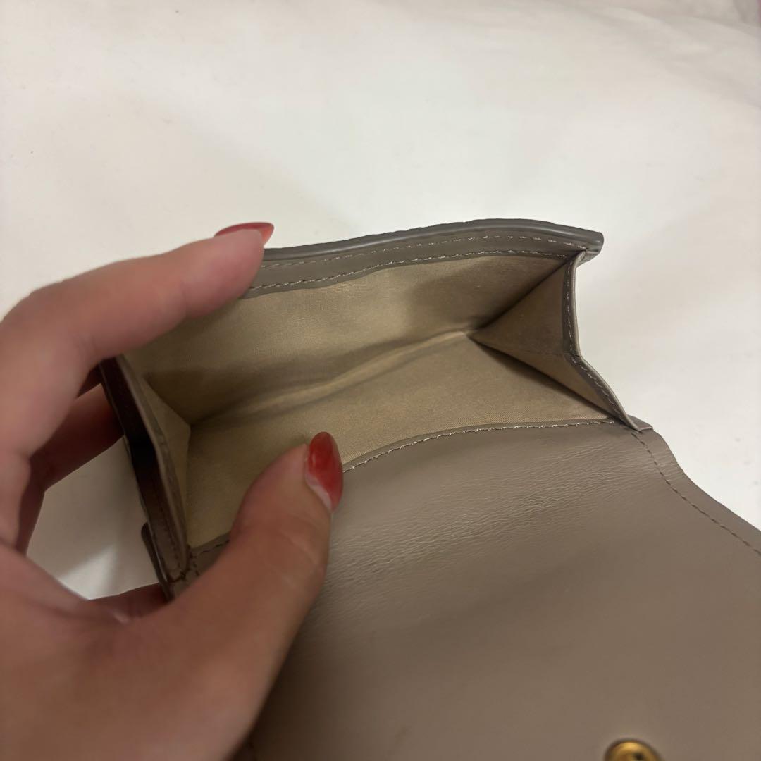 【ほぼ未使用】Chloé グレー レザー 三つ折り財布