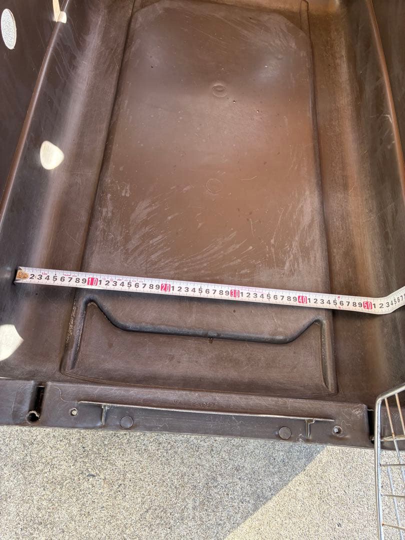 大型犬用プラスチックケージ