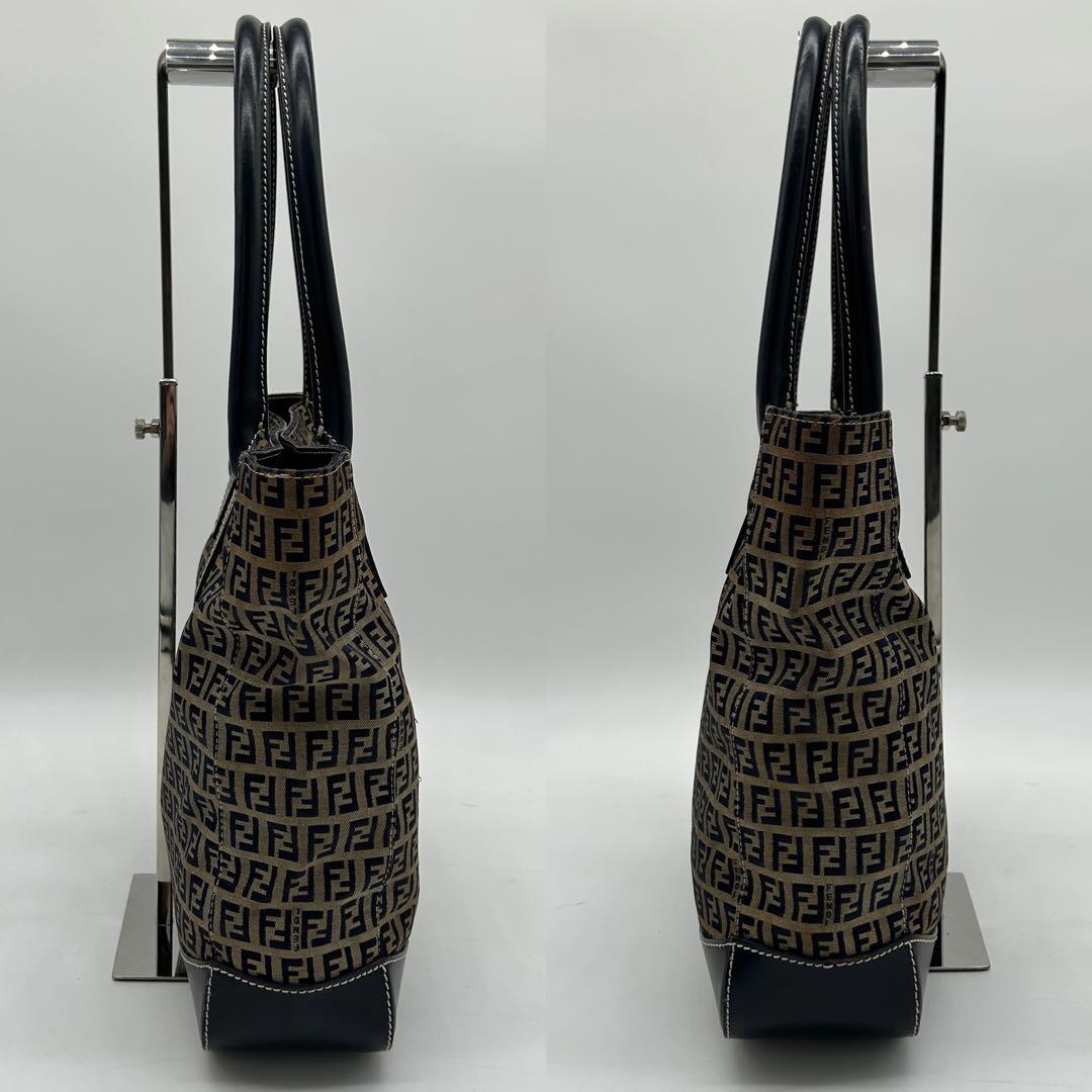 【美品】フェンディ トートバッグ ズッキーノ レザー キャンバス ネイビー