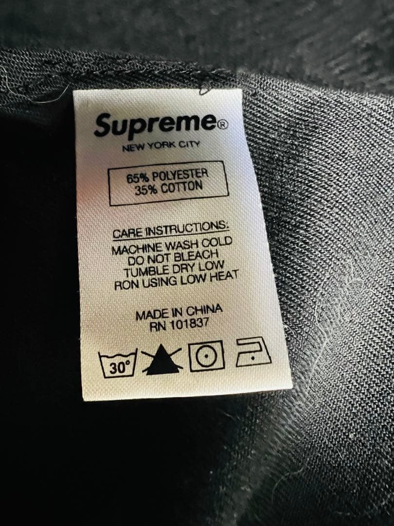 【美品】【入手困難モデル】Supreme 刺繍　ロゴ入り長袖シャツ S 黒/赤