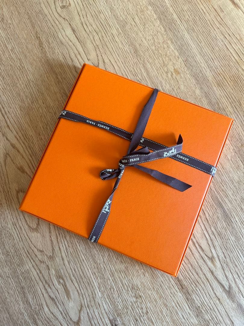 【新品】エルメス　デザートプレート 〈モザイク 24〉 ゴールド