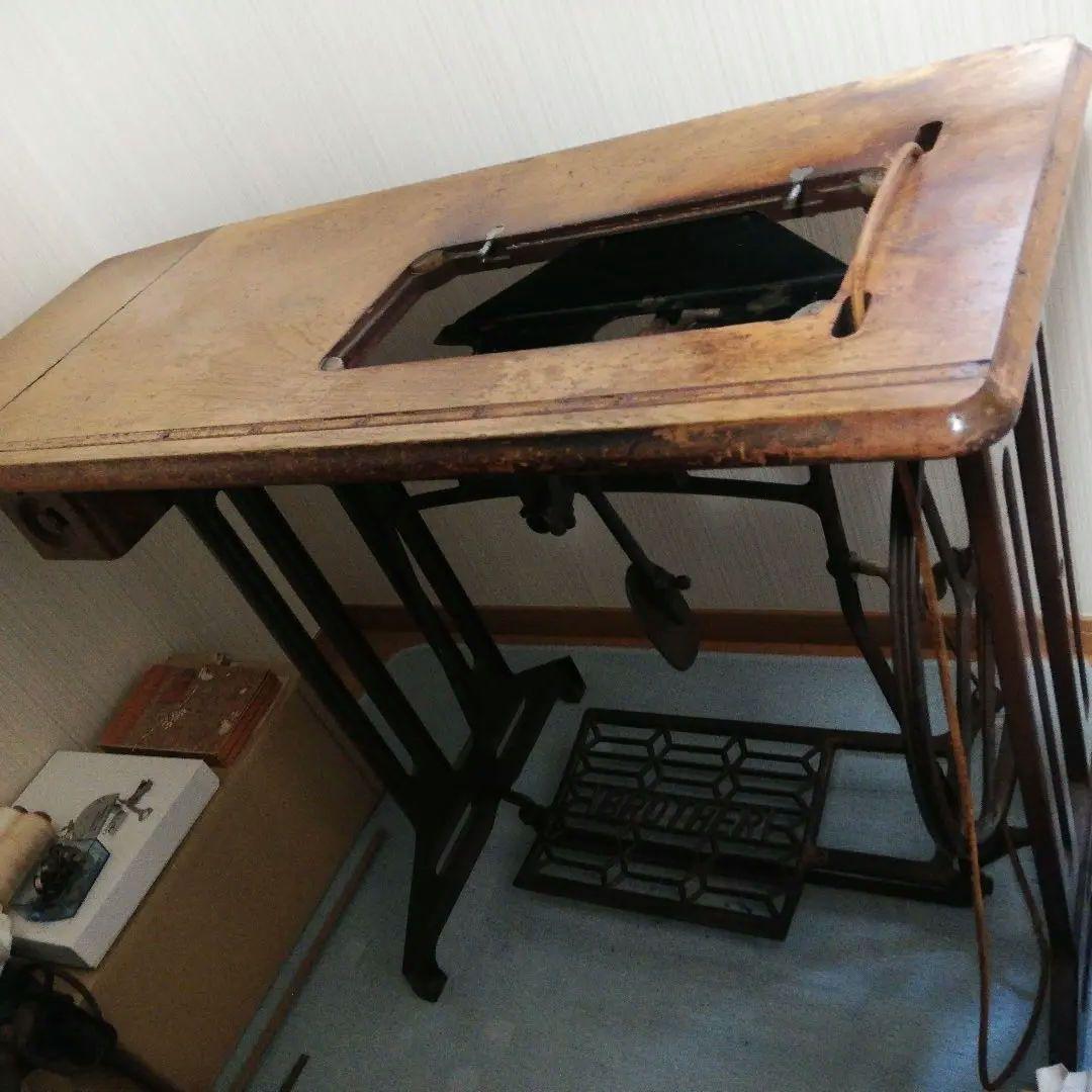 ブラザーミシン台アンティーク