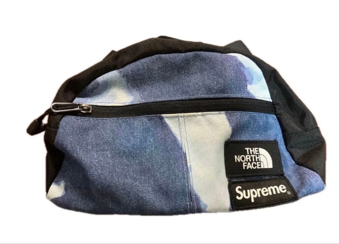 THE NORTH FACE × Supreme ボディバッグ