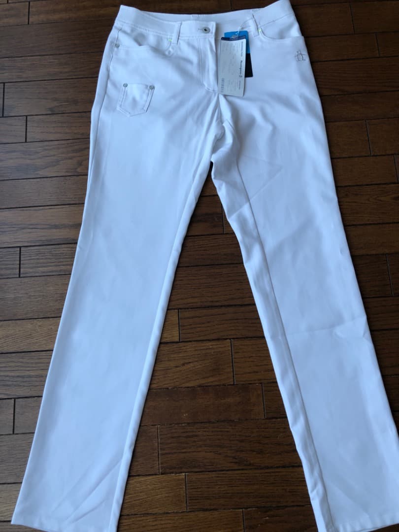 新品 L マンシングウェア ゴルフパンツ　春夏　ホワイト