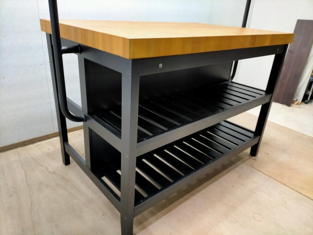 美品 VADHOLMA　アイランドキッチン 送料無料　75009-3-100