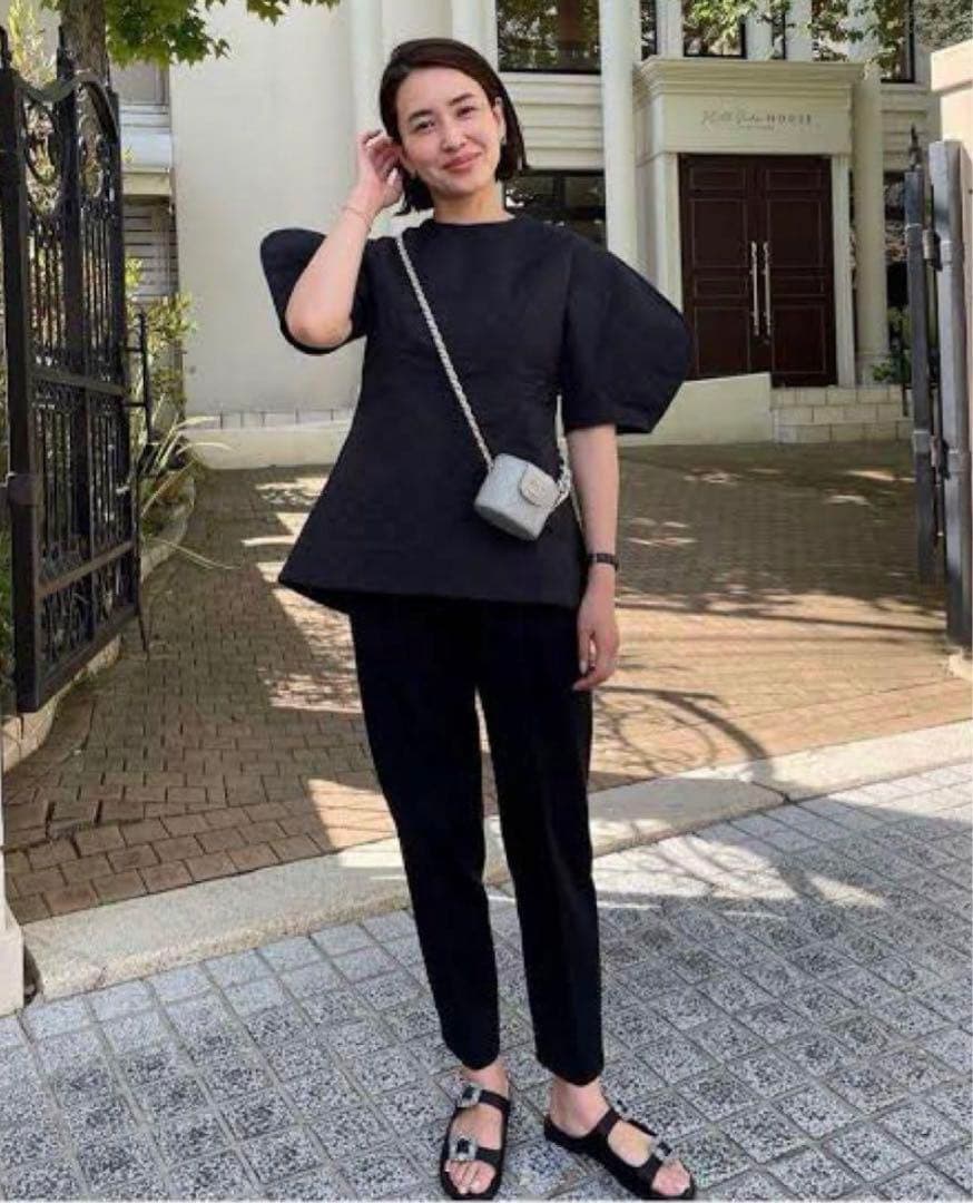 【美品】ohga フラワーキルティング ブラウス　ジャガード　トップス