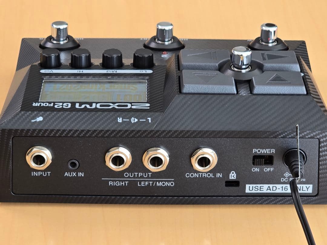 ZOOM ズーム G2 FOUR ギターマルチエフェクター IR搭載