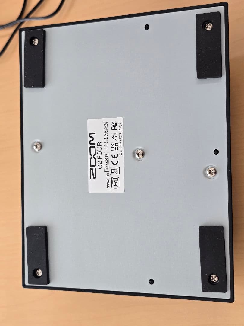 ZOOM ズーム G2 FOUR ギターマルチエフェクター IR搭載