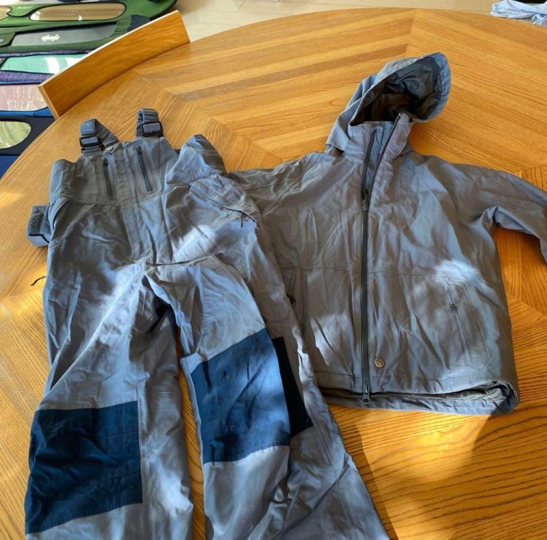 P.RHYTHM スノーボードウェア　スキーウェア 150サイズ グレー