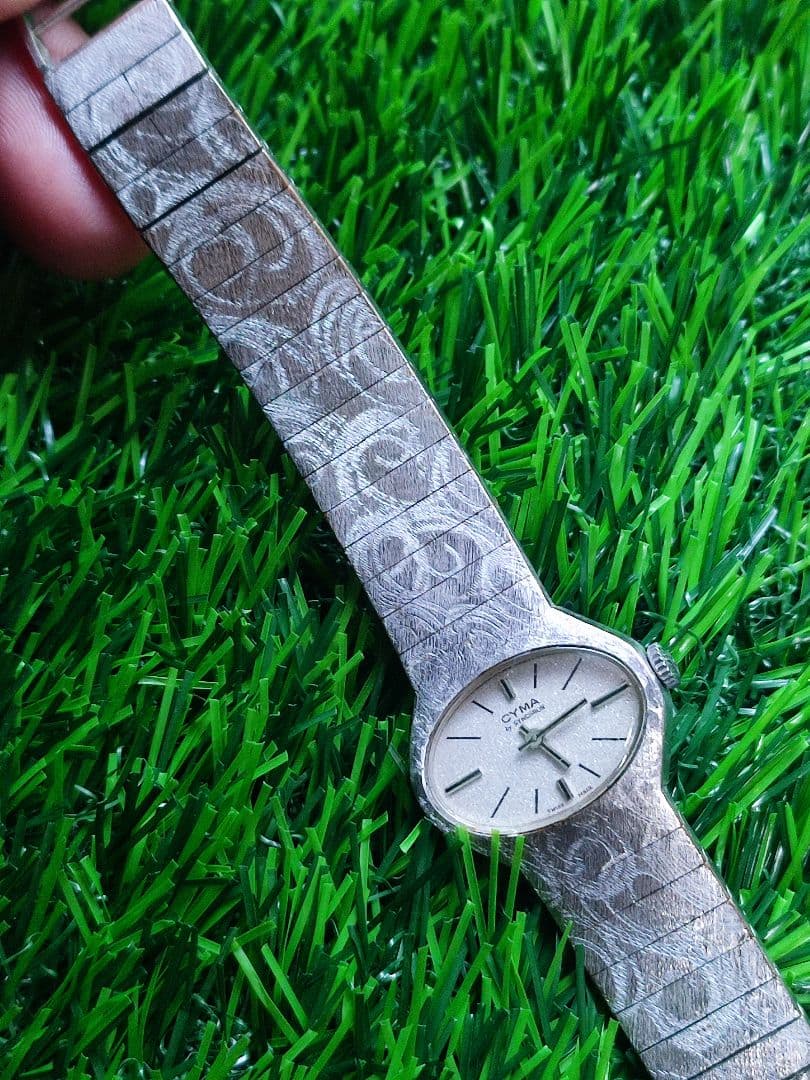 CYMA ホワイトゴールドメッキ、ユニークなエッチングデザイン