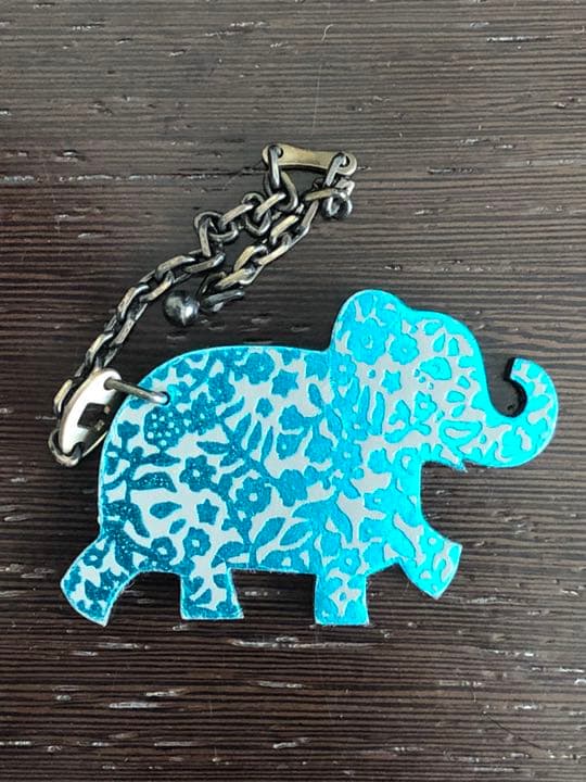 【美品】エルメスのゾウチャーム