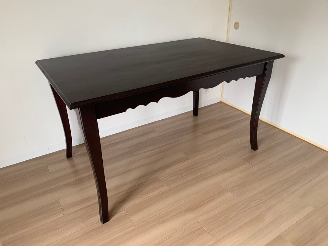 アンティーク調　ダイニングテーブル　フレンチクラシック