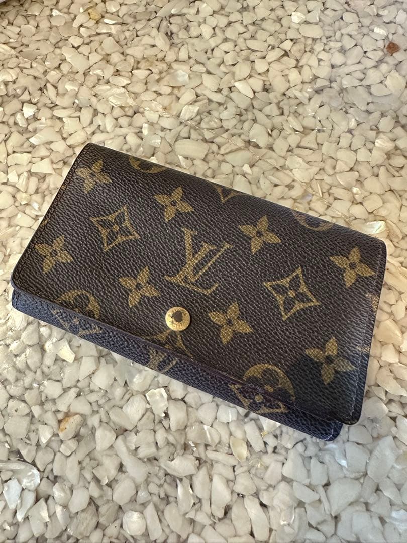 ルイヴィトン ポルトモネ ビエ トレゾール コンパクト 二つ折り財布 モノグラム