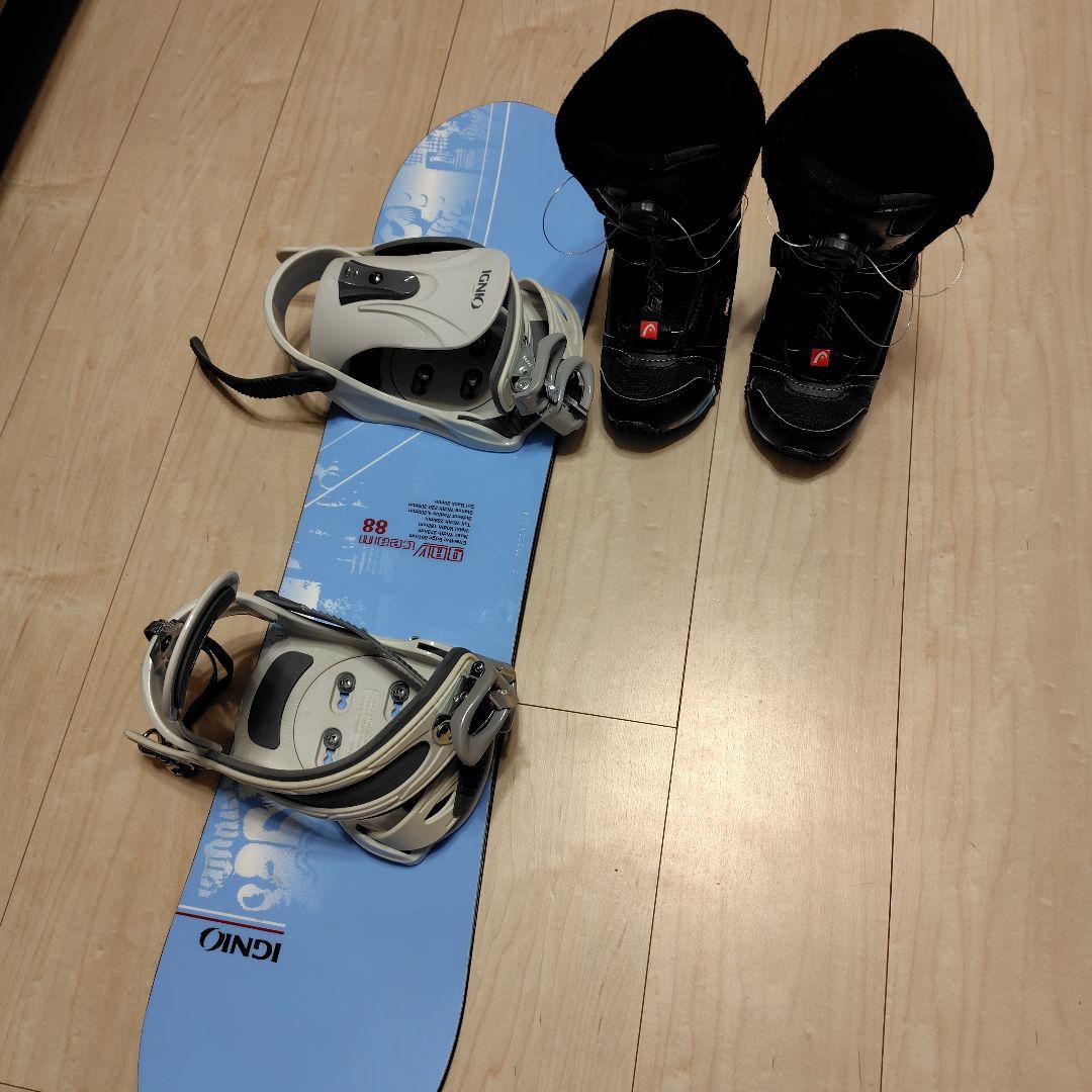 IGNIO スノーボード 88 バインディング・Headブーツ付き