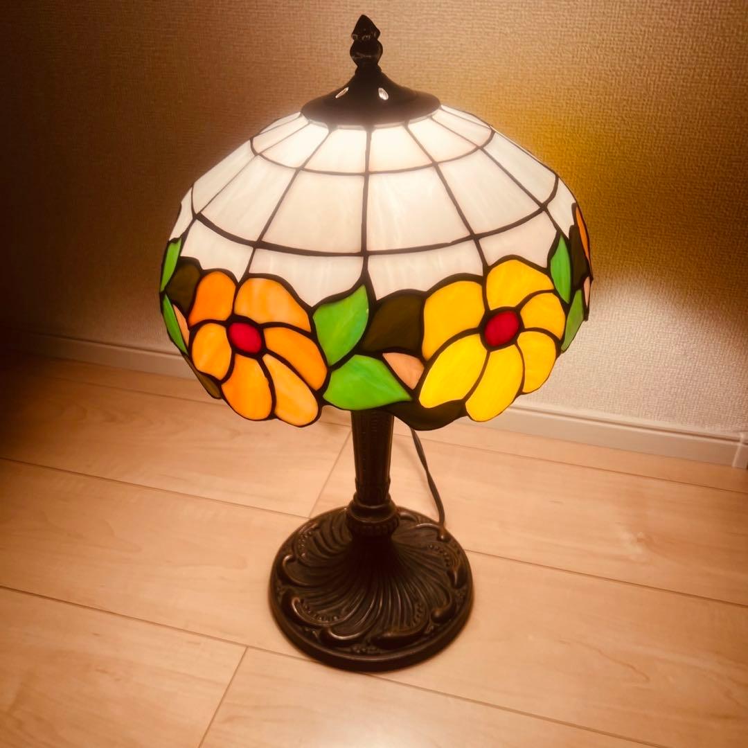 ステンドグラスランプ 花柄 卓上ランプ アンティーク ヴィンテージ フラワー